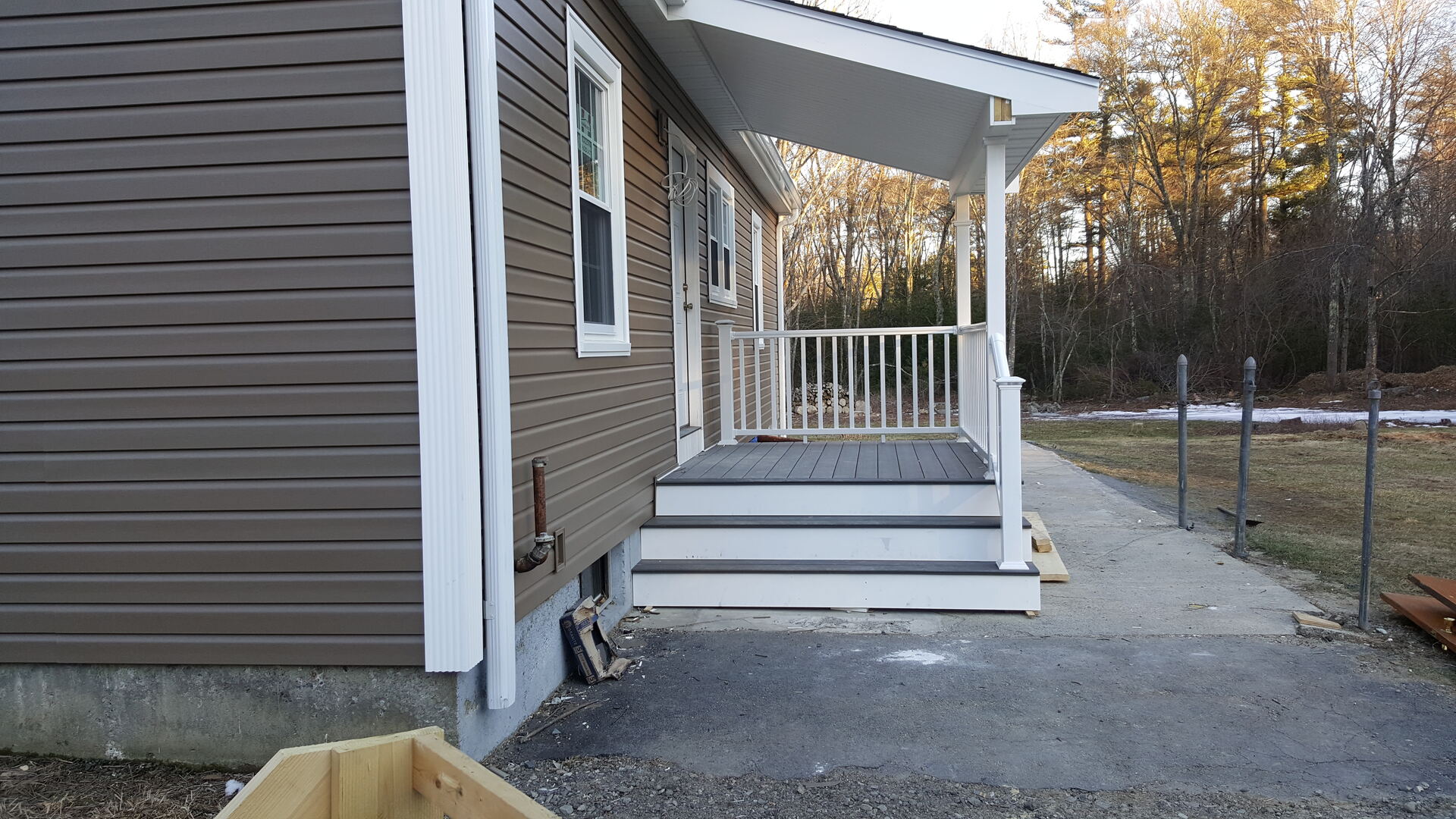 New composite deck and stairs built by Rumbay Construction